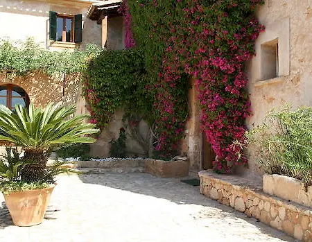 Petit Son Perdiu - Adults Only Farm stay *