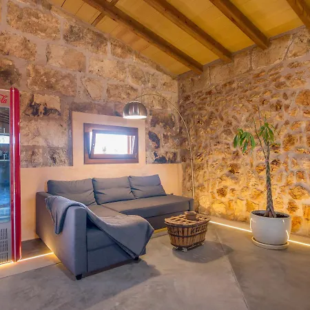 Petit Son Perdiu - Adults Only Farm stay Sa Rapita