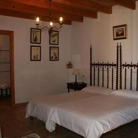 Petit Son Perdiu - Adults Only Farm stay *
